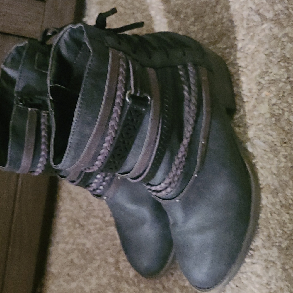 Dorothy booties
